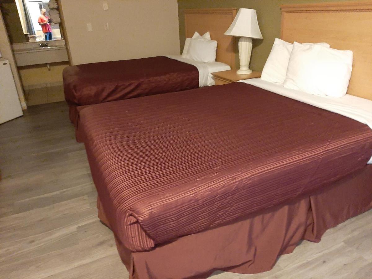 Centralia Inn 외부 사진